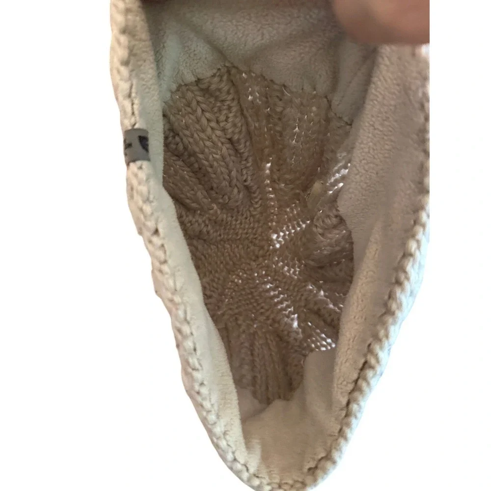 The North Face Beanie Unisex One Size Oatmeal Beige Excellent Cable Knit Fleece‎